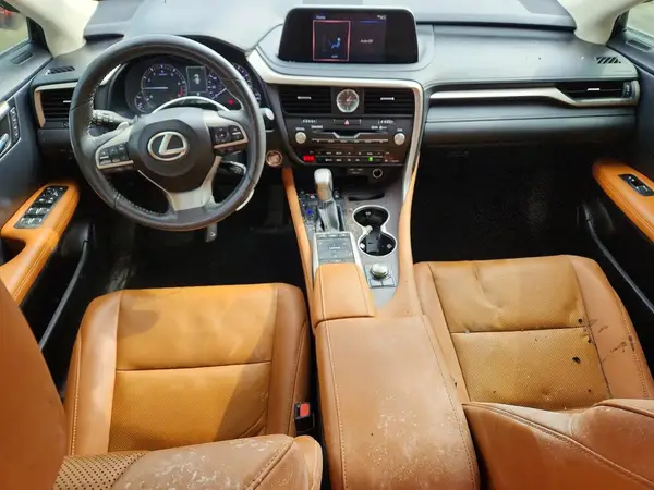 2T2HZMDA9NC367085 2022 LEXUS RX - Image 8