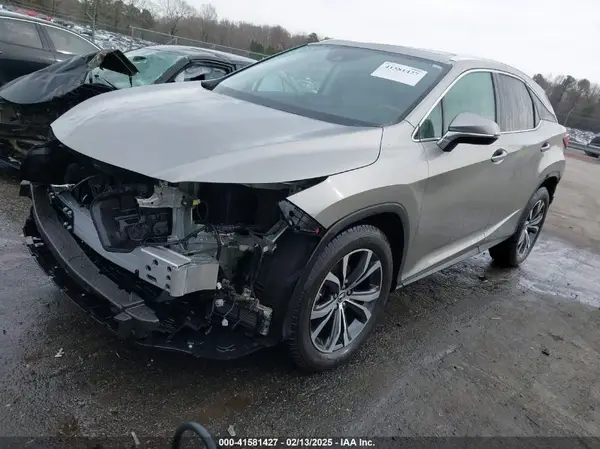 2T2HZMDAXLC238012 2020 LEXUS RX - Image 2