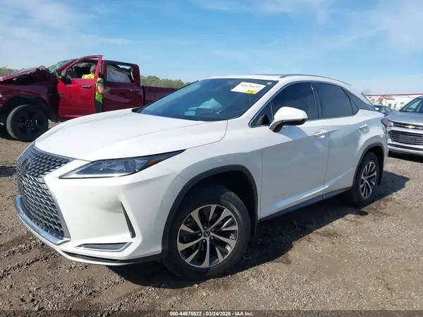 2T2HZMDAXLC255778 2020 LEXUS RX - Image 2