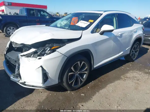 2T2HZMDAXMC259766 2021 LEXUS RX - Image 2
