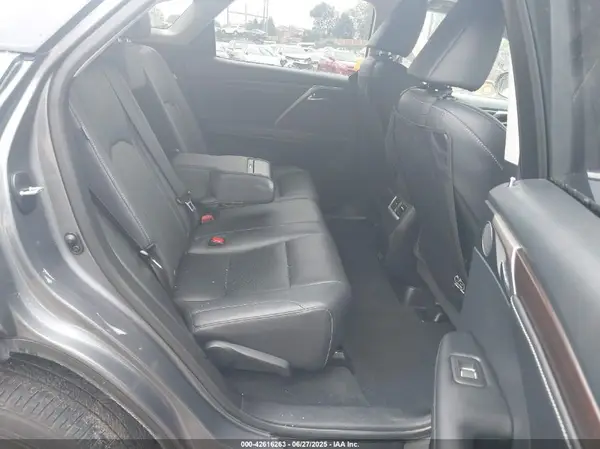 2T2HZMDAXMC281430 2021 LEXUS RX - Image 8