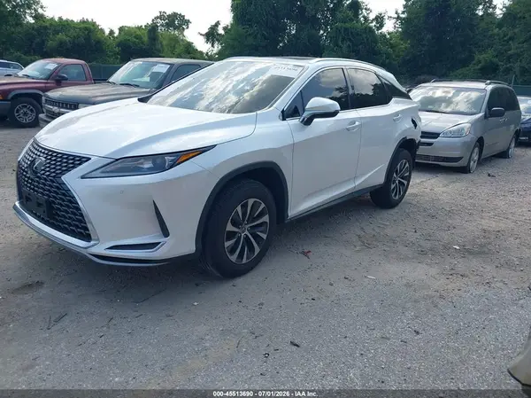 2T2HZMDAXMC285641 2021 LEXUS RX - Image 2
