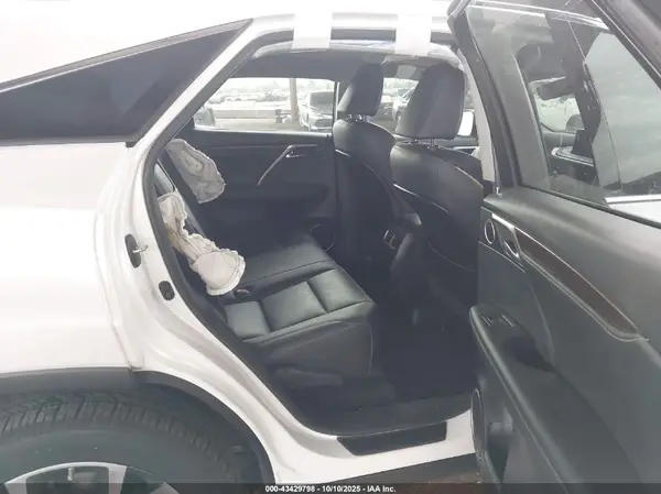 2T2HZMDAXMC306729 2021 LEXUS RX - Image 8