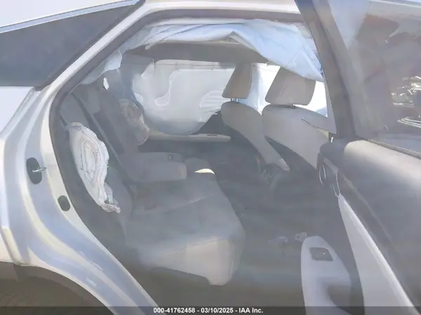 2T2HZMDAXNC313410 2022 LEXUS RX - Image 8