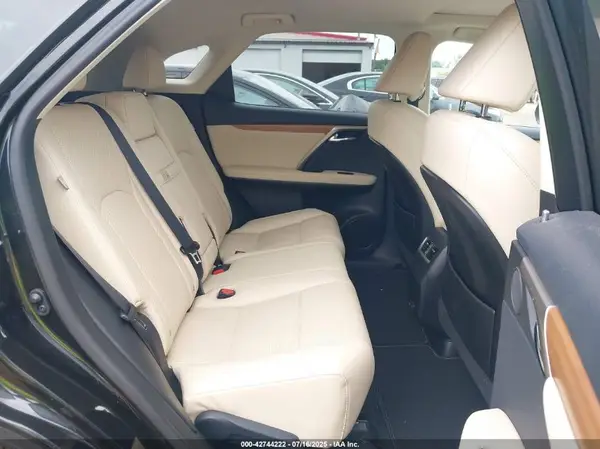 2T2HZMDAXNC316100 2022 LEXUS RX - Image 8