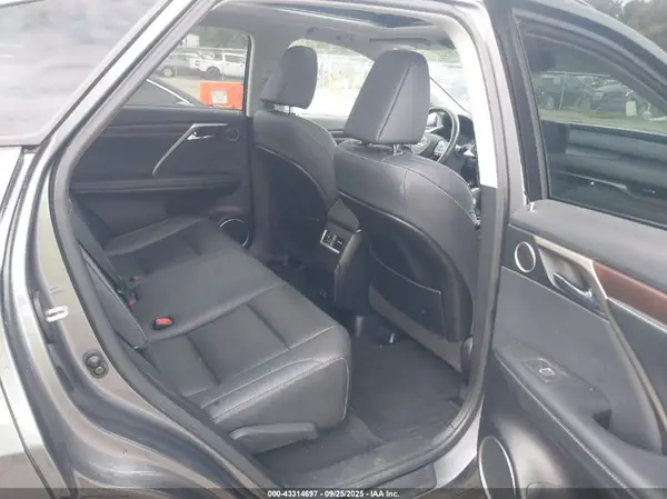 2T2HZMDAXNC360369 2022 LEXUS RX - Image 8