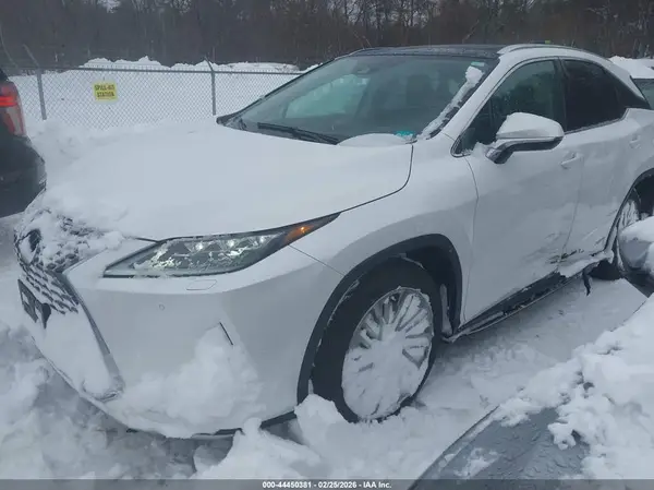 2T2JGMDA0NC084209 2022 LEXUS RX - Image 2