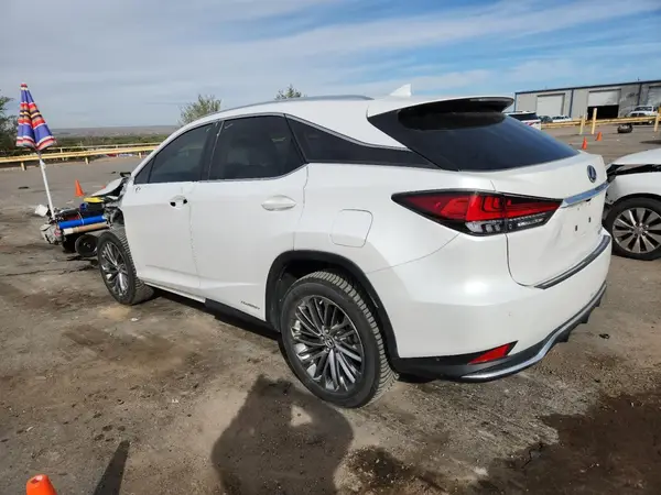 2T2JGMDA0NC092777 2022 LEXUS RX - Image 2
