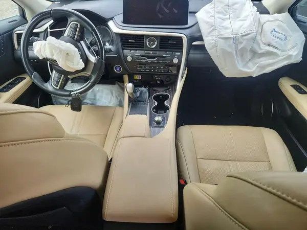 2T2JGMDA1MC060516 2021 LEXUS RX - Image 8