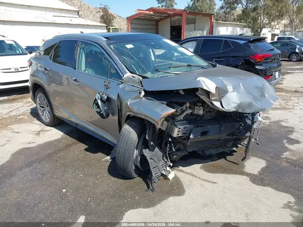 2T2JGMDA1MC066820 2021 LEXUS RX