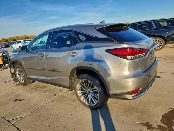 2T2JGMDA4MC062535 2021 LEXUS RX - Image 2