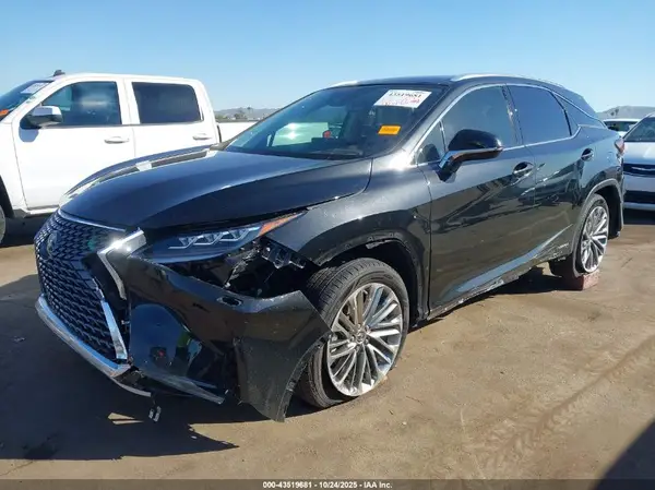 2T2JGMDA5LC048254 2020 LEXUS RX - Image 2
