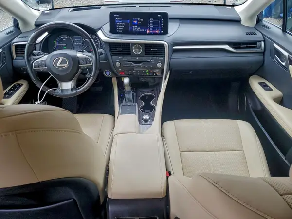 2T2JGMDA5MC061216 2021 LEXUS RX - Image 8
