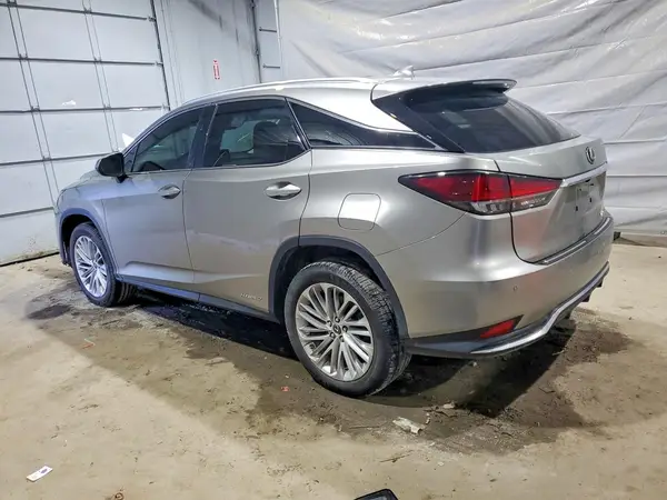 2T2JGMDA6MC067784 2021 LEXUS RX - Image 2