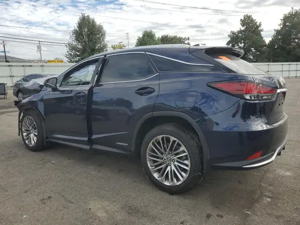 2T2JGMDA6NC076325 2022 LEXUS RX - Image 2
