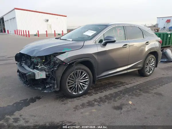 2T2JGMDA6NC092931 2022 LEXUS RX - Image 2
