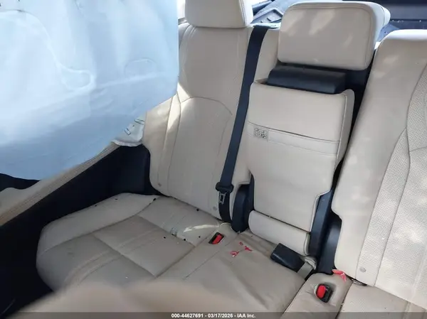 2T2JGMDA6NC093612 2022 LEXUS RX - Image 8