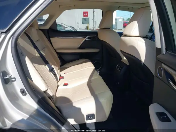 2T2JGMDA7MC061458 2021 LEXUS RX - Image 8