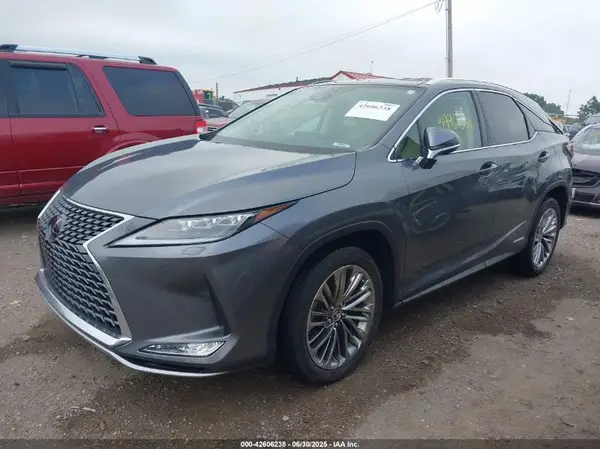 2T2JGMDA7NC075586 2022 LEXUS RX - Image 2