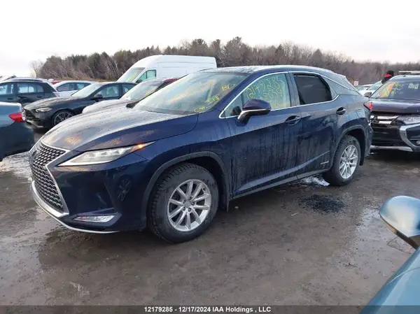 2T2JGMDA7NC079654 2022 LEXUS RX - Image 2