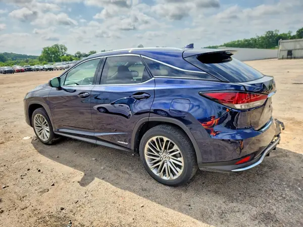 2T2JGMDA8NC080229 2022 LEXUS RX - Image 2