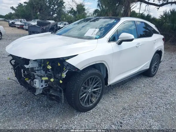 2T2JGMDA9MC058061 2021 LEXUS RX - Image 2