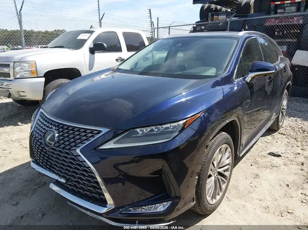 2T2JZMAA8MC196169 2021 LEXUS RX - Image 2