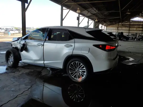 2T2JZMAA9LC168816 2020 LEXUS RX - Image 2