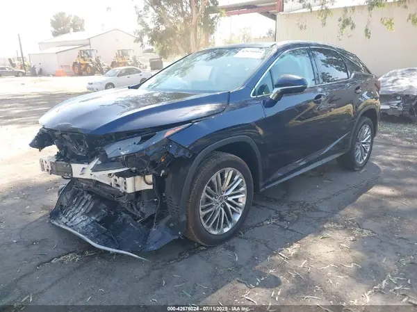 2T2JZMAAXMC214672 2021 LEXUS RX - Image 2