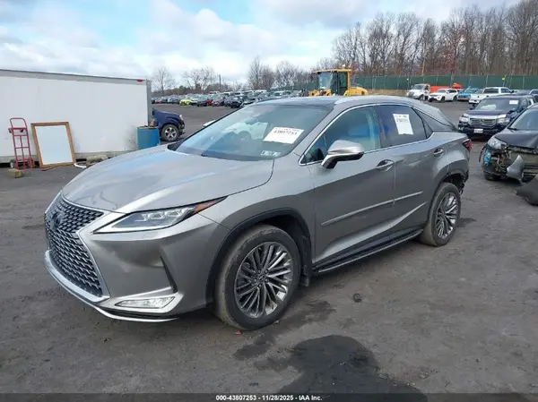 2T2JZMDA0LC257699 2020 LEXUS RX - Image 2