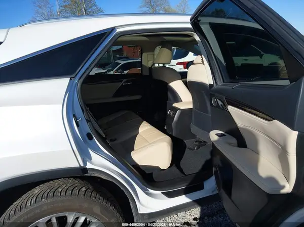 2T2JZMDA1MC277199 2021 LEXUS RX - Image 8