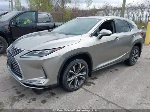 2T2JZMDA3MC258878 2021 LEXUS RX - Image 2