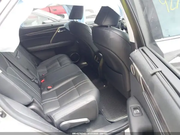 2T2JZMDA5MC305991 2021 LEXUS RX - Image 8