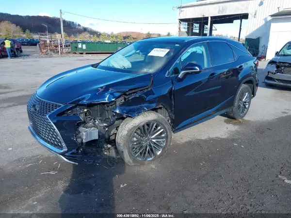 2T2JZMDA5NC361642 2022 LEXUS RX - Image 2