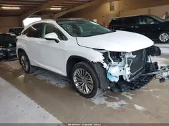 2T2JZMDA6MC276050 2021 LEXUS RX