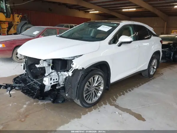 2T2JZMDA6MC276050 2021 LEXUS RX - Image 2
