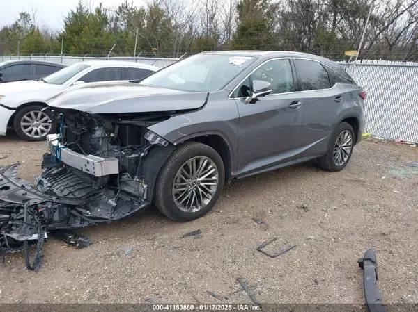 2T2JZMDA8NC343989 2022 LEXUS RX - Image 2