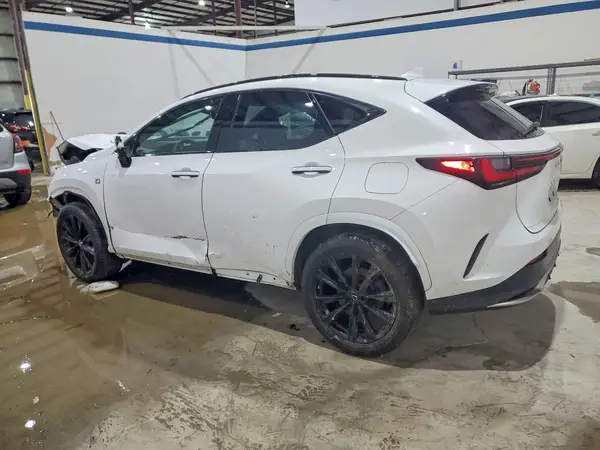 2T2KGCEZ0NC001154 2022 LEXUS NX - Image 2