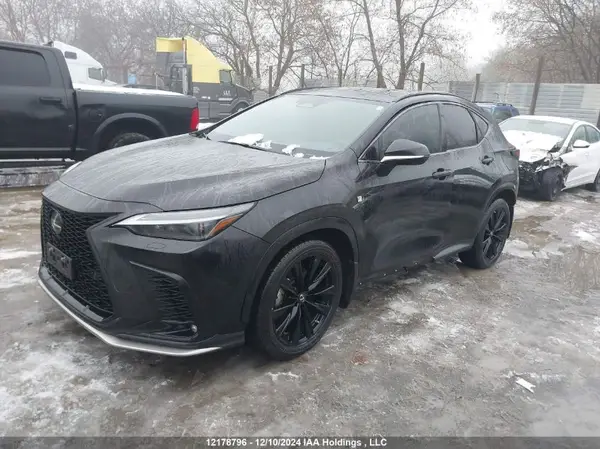 2T2KGCEZ1NC007495 2022 LEXUS NX - Image 2