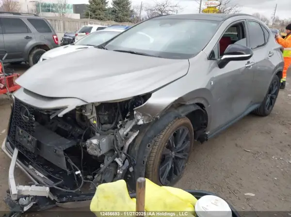 2T2KGCEZ2NC014956 2022 LEXUS NX - Image 2