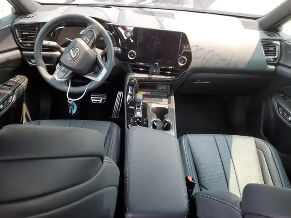 2T2KGCEZ2RC050006 2024 LEXUS NX - Image 8