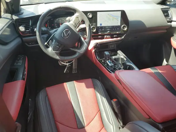 2T2KGCEZ3NC005585 2022 LEXUS NX - Image 8