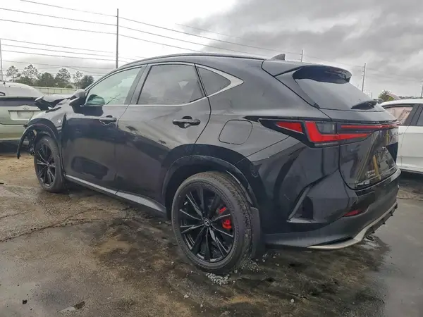 2T2KGCEZ5NC003563 2022 LEXUS NX - Image 2