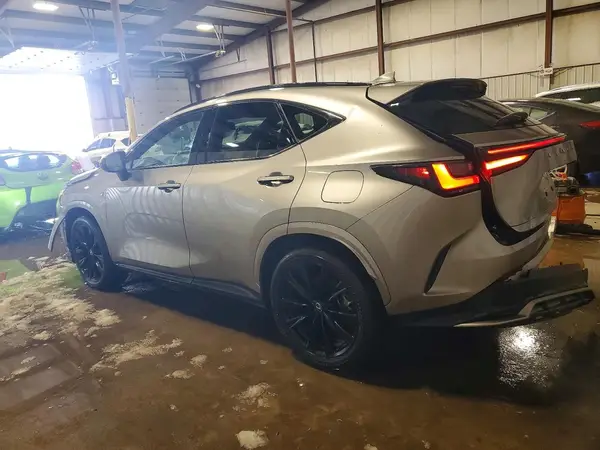 2T2KGCEZ5NC011193 2022 LEXUS NX - Image 2