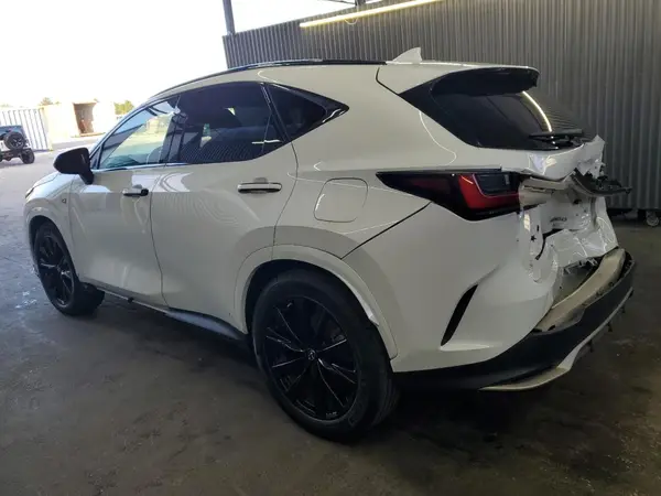 2T2KGCEZ5NC015079 2022 LEXUS NX - Image 2