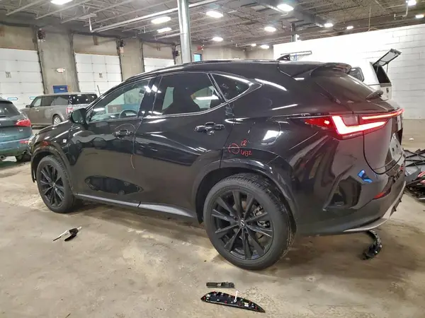 2T2KGCEZ7NC006593 2022 LEXUS NX - Image 2