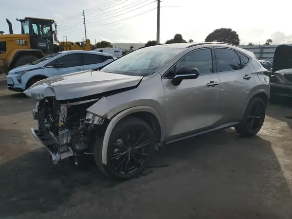 2T2KGCEZ9RC047071 2024 LEXUS NX - Image 1