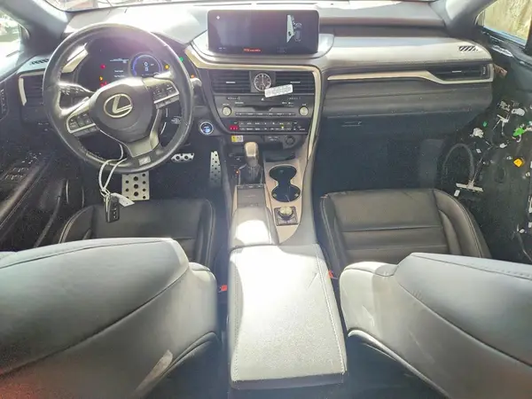2T2SGMDA9MC064592 2021 LEXUS RX - Image 8