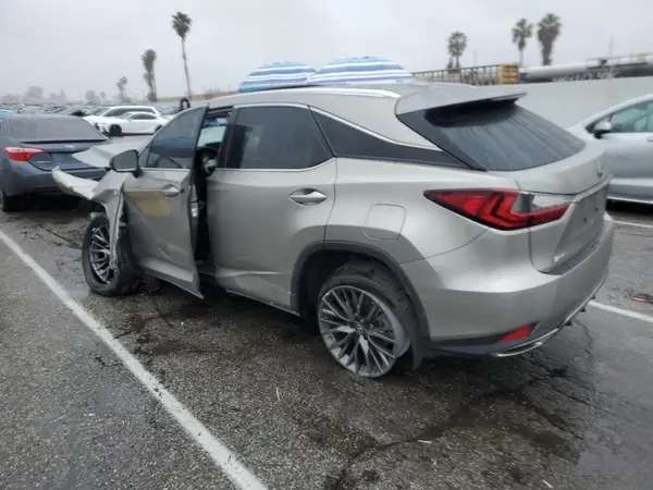 2T2SZMAA2MC205064 2021 LEXUS RX - Image 2