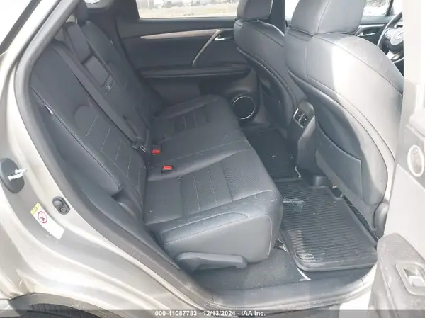 2T2SZMDA0LC215702 2020 LEXUS RX - Image 8